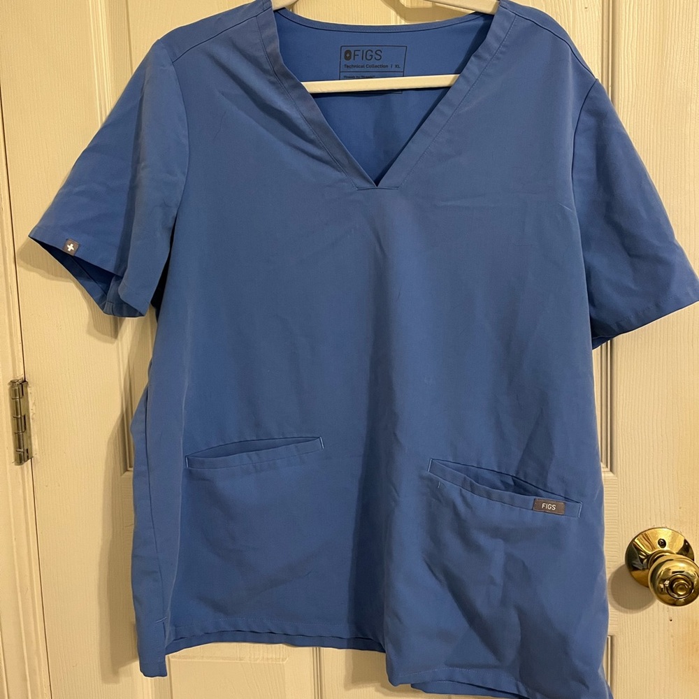 Figs Scrub Top in Ceil Blue XL